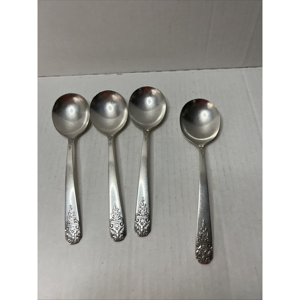 Set of 4 Rogers Oneida Harmony Pattern Precious Round Soup Spoons 7"
